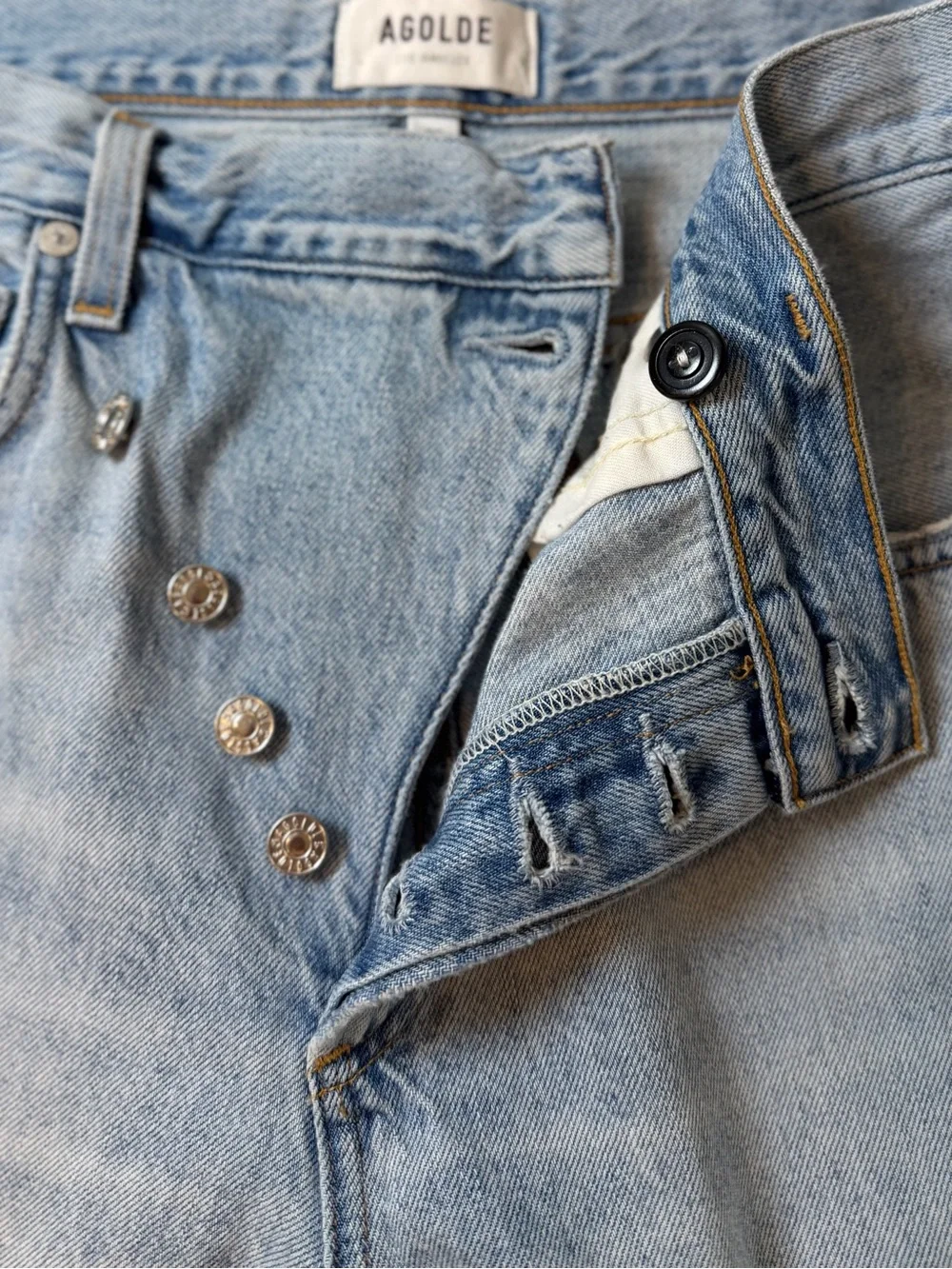 AGOLDE Criss Cross Upsized Jean in Suburbia - Picture 14 of 15